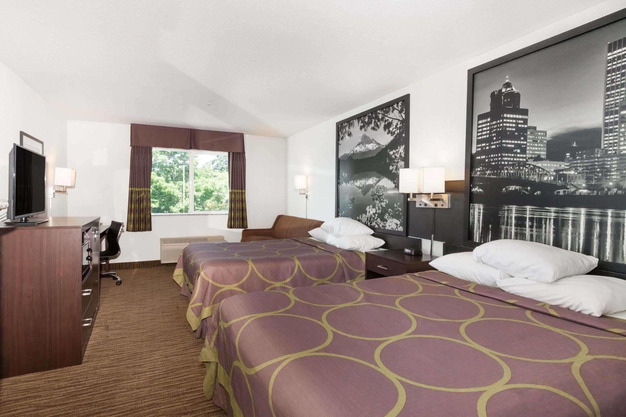 Super 8 By Wyndham Gresham/Portland Area Or Hotel Екстериор снимка