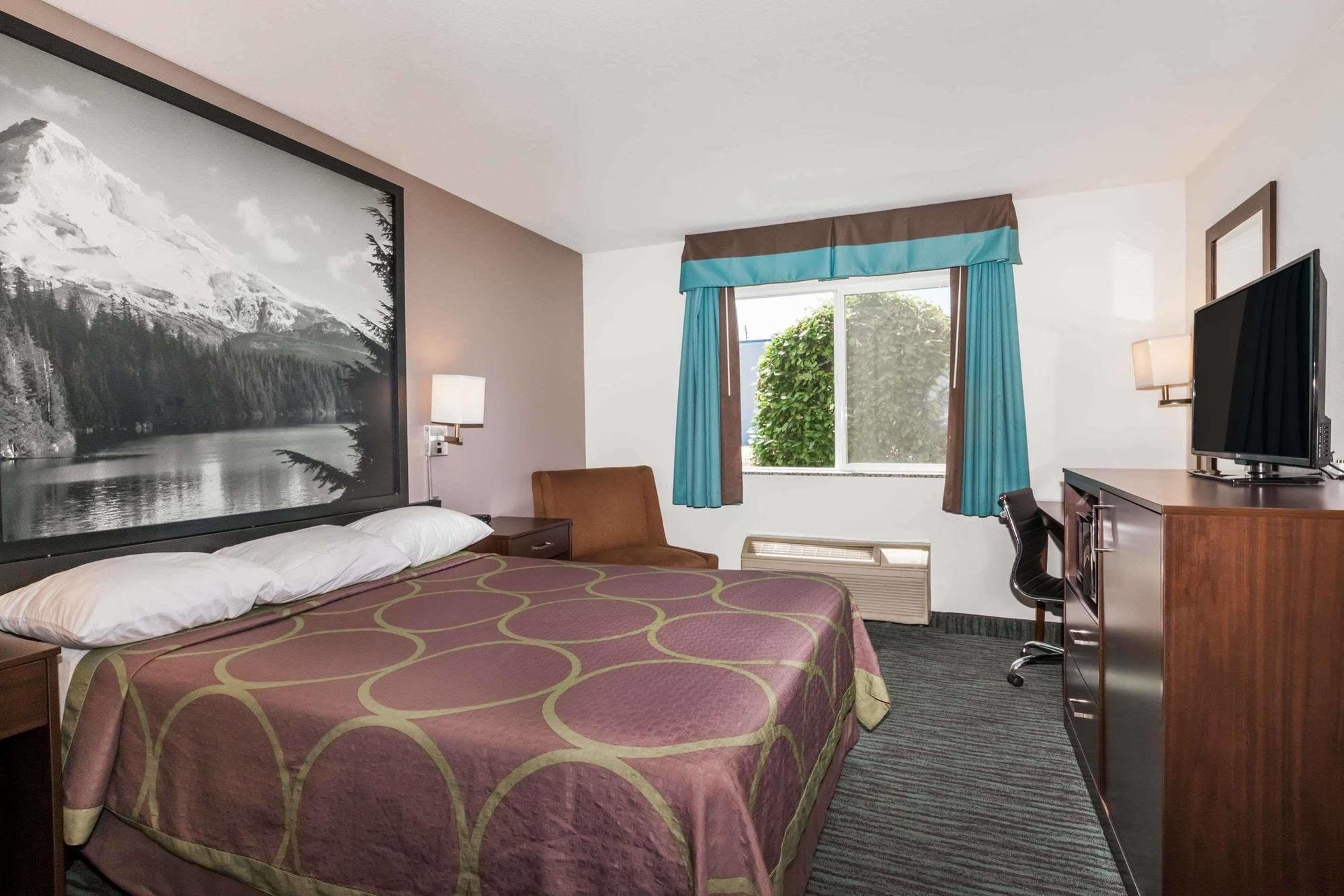Super 8 By Wyndham Gresham/Portland Area Or Hotel Екстериор снимка